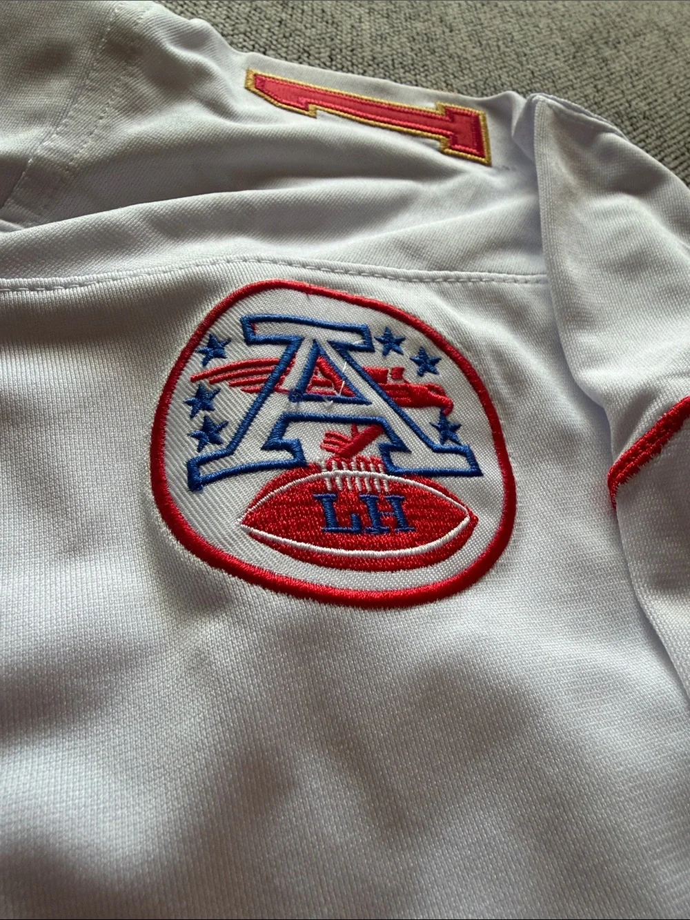 NWT Nike White Patrick Mahomes #15 Jersey Kansas City Chiefs sz XL